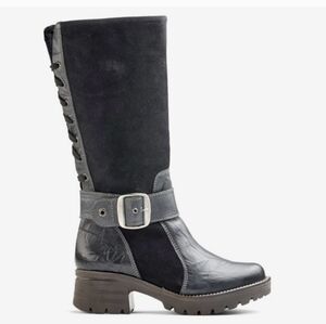 Dromedaris KADIA size 8.5 or 39 black lace up back boots